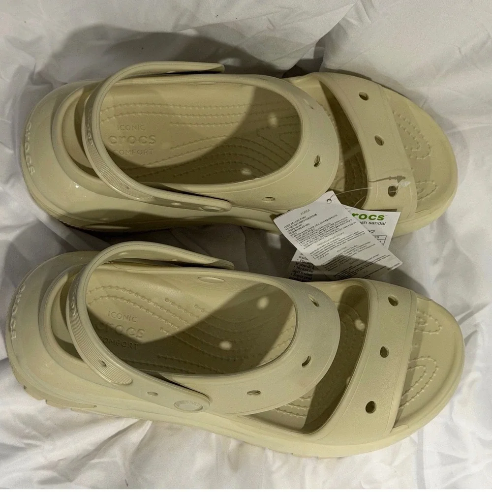 Crocs Mega Crush Sandal Bone Platform‎ Wedge W11 M9 Beige NEW Resortwear 106-05
